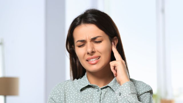 Symptoms and Signs of Tinnitus 